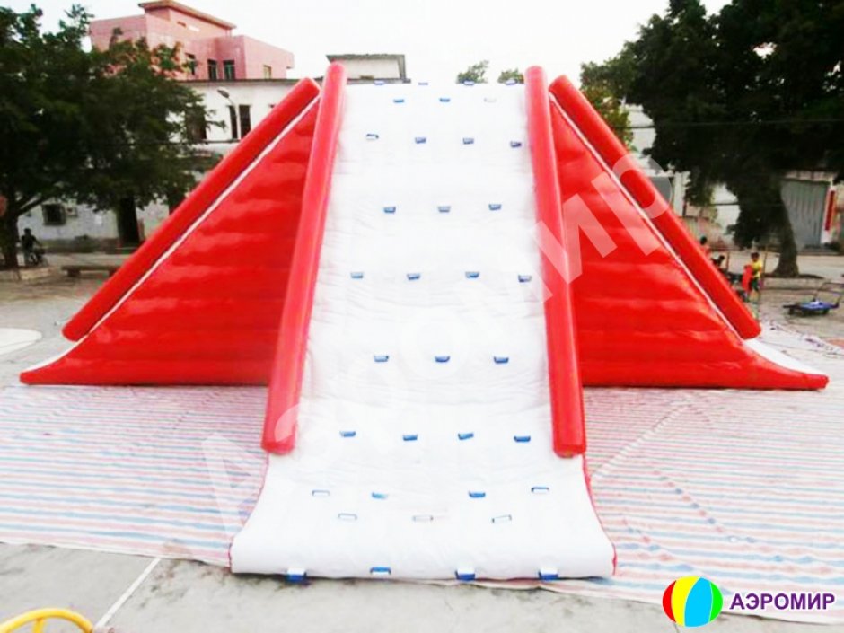 Надувная водная горка Гигант
