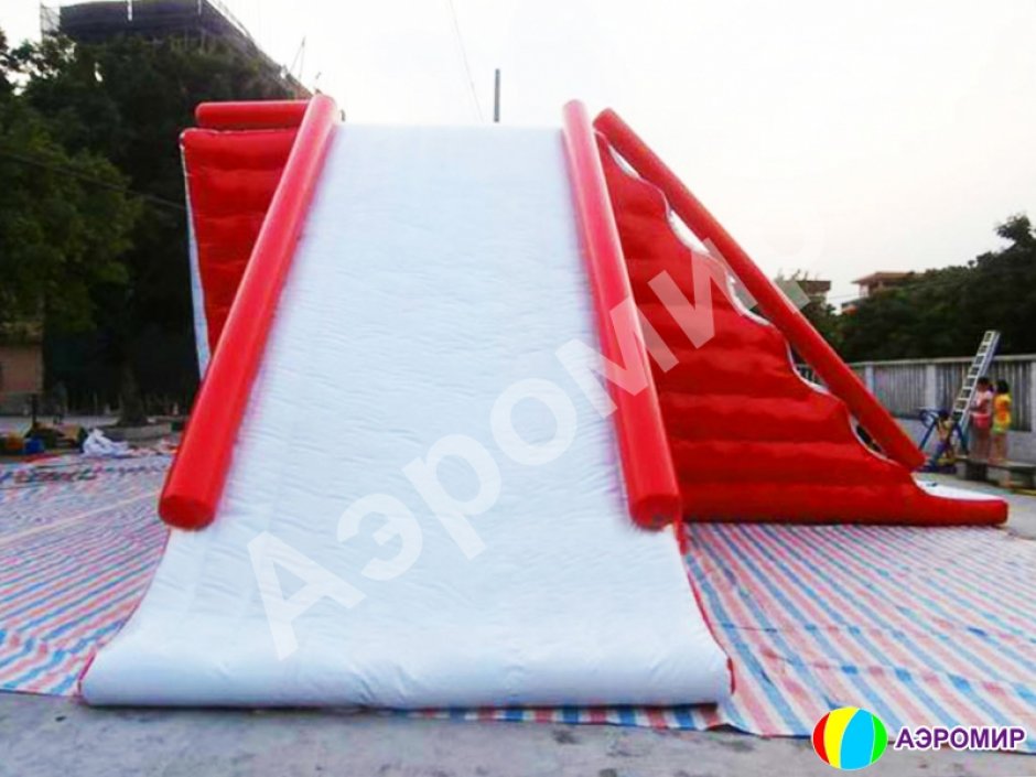 Надувная водная горка Гигант