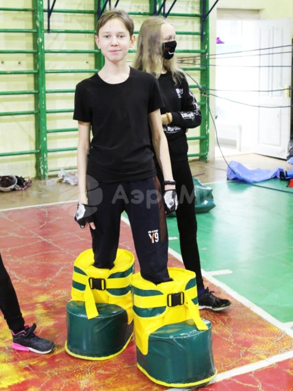 Гигантские ботинки — для эстафет, конкурсов и веселых забегов