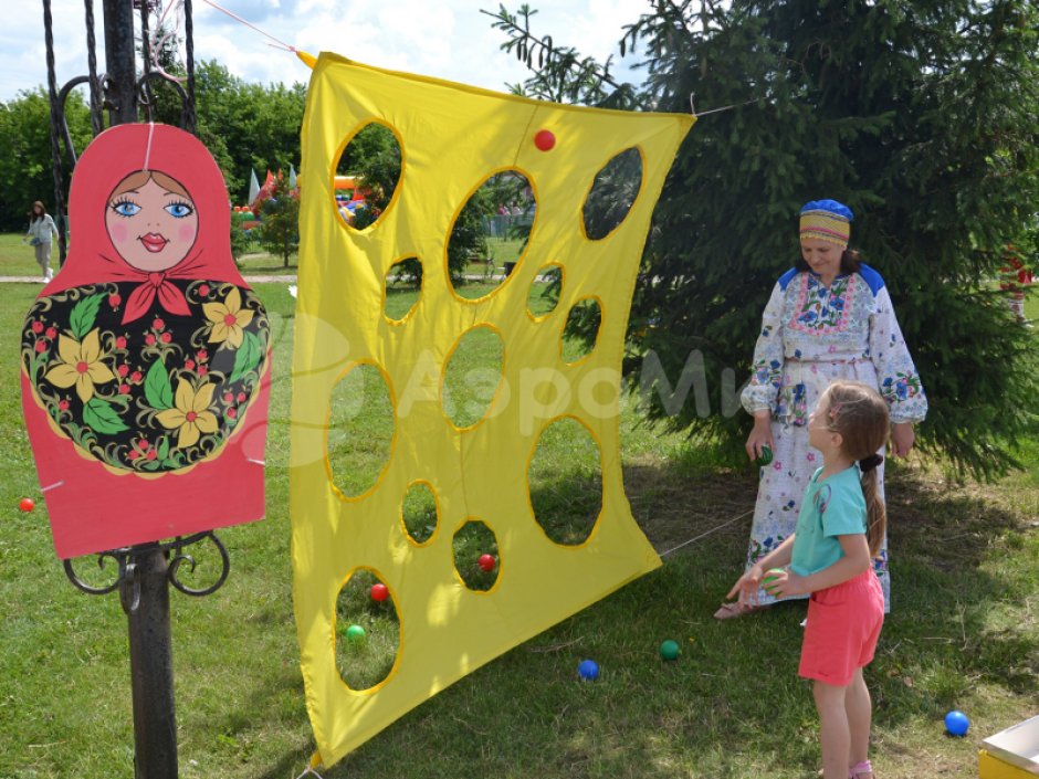 Гигантский сыр — детский реквизит для игр, аниматоров