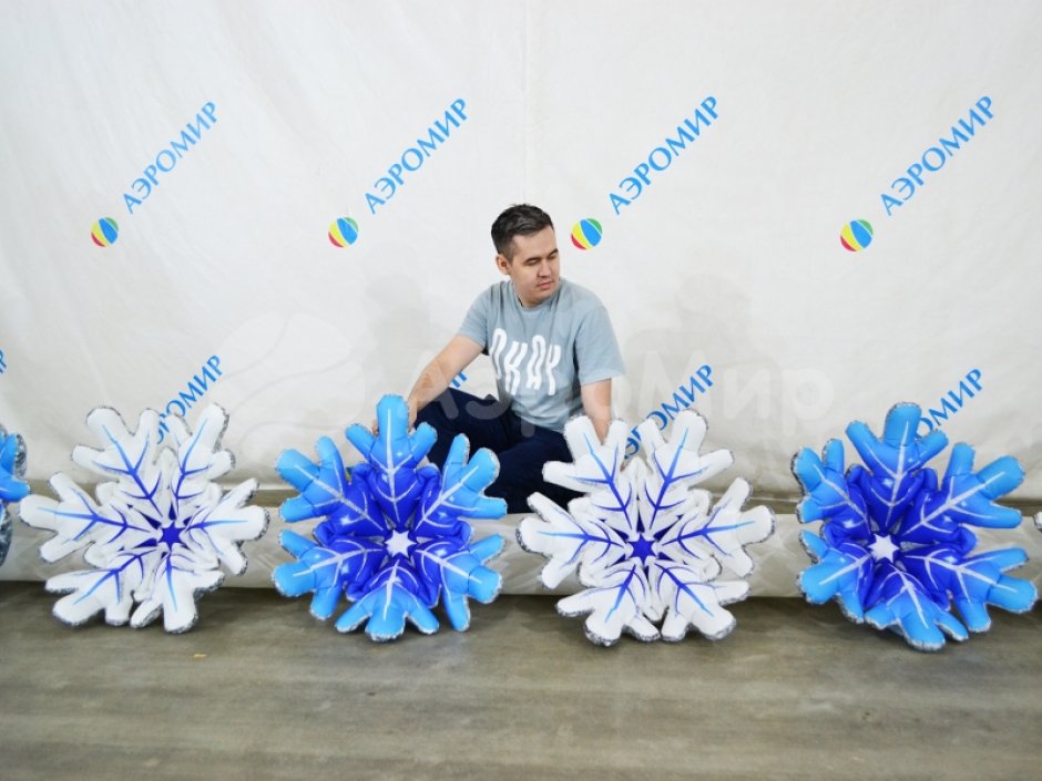 Надувная гирлянда «Снежинки 1»