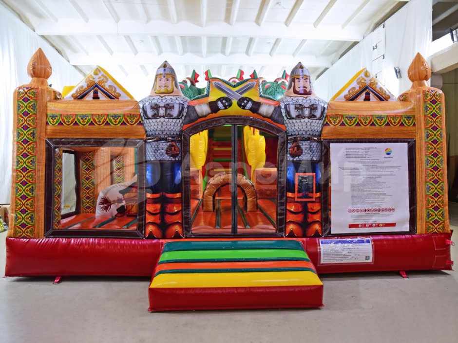 Надувной батут Большой Змей Горыныч — большой авторский батут-горка на 66 м²