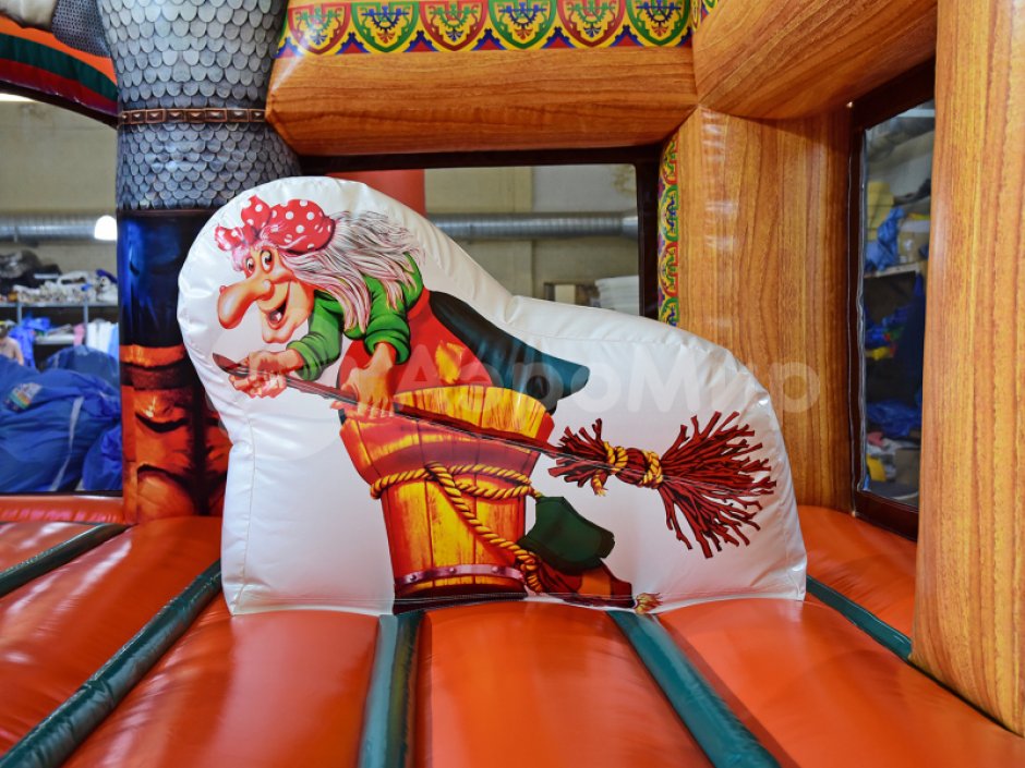 Надувной батут Большой Змей Горыныч — большой авторский батут-горка на 66 м²