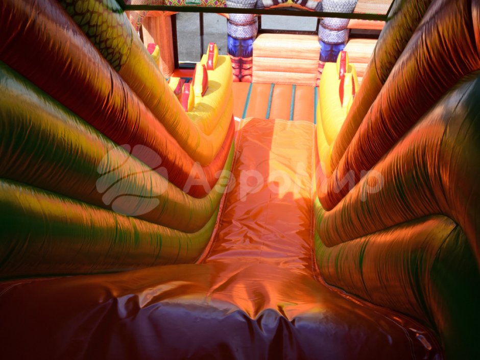 Большой надувной батутный комплекс Змей Горыныч