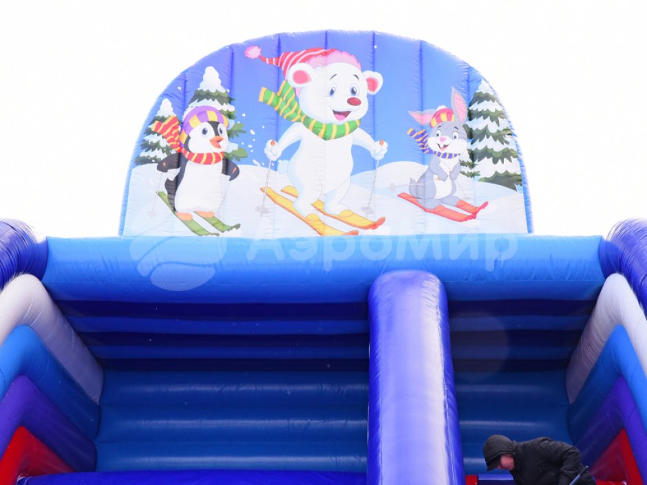 Зимняя горка Снежная — надувной аттракцион для катания