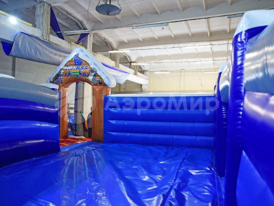 Надувная горка БС-102 «Зимняя сказка»