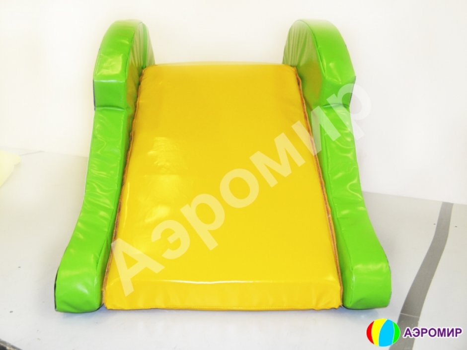 Горка Ёжик — модульная горка для мягких сухих бассейнов