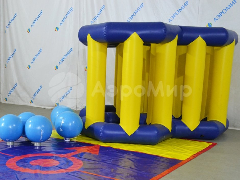 Надувной аттракцион Горячий Мяч