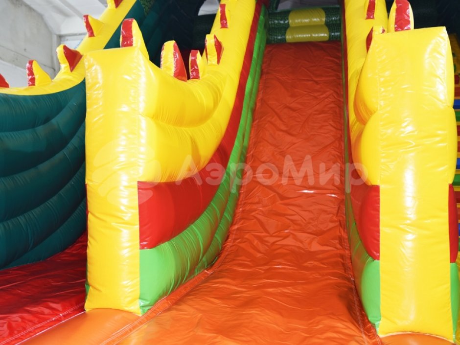 Большой надувной батутный комплекс Змей Горыныч
