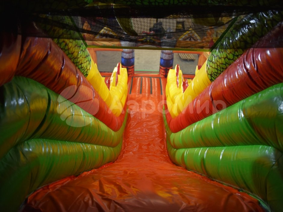 Большой надувной батутный комплекс Змей Горыныч