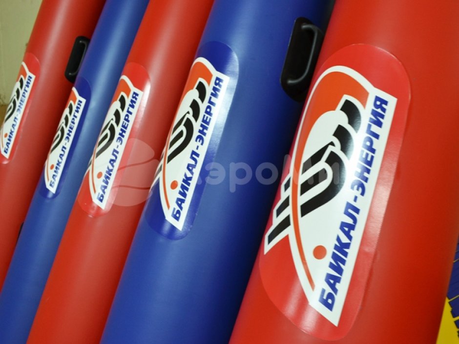 Гигантский хоккей — огромные клюшки и шайба для развлечения и командных игр