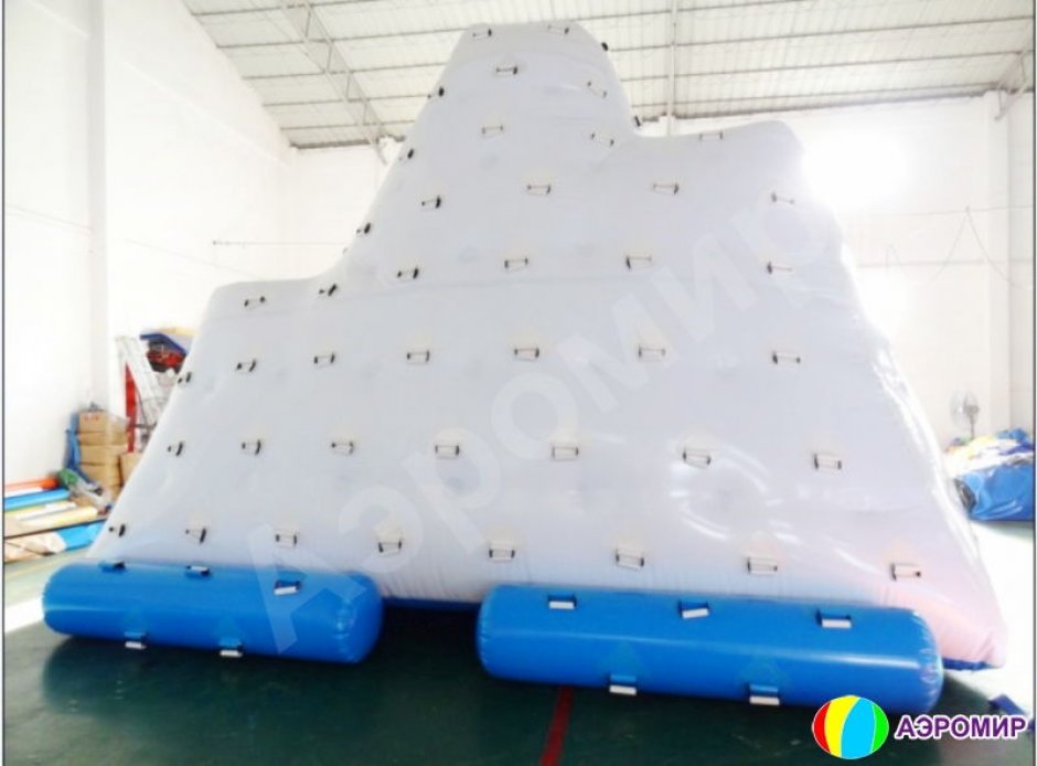 Надувная водная горка скала