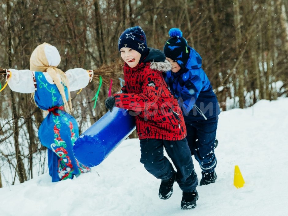 Командный игровой реквизит Бабука — надувная дубина для забав и состязаний