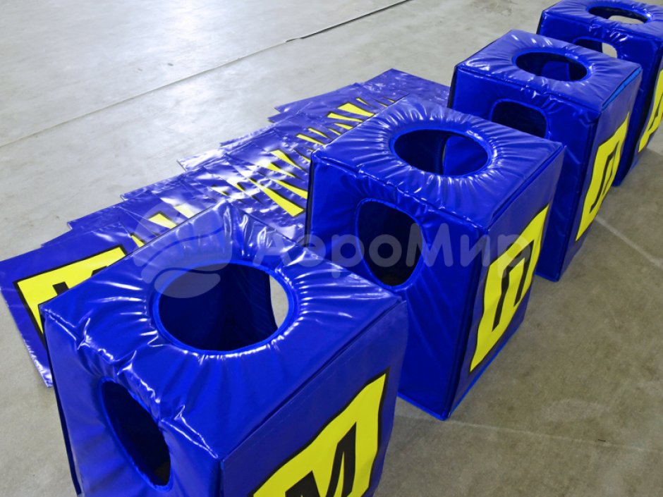 Игровой костюм Буквы — для праздников и соревнований