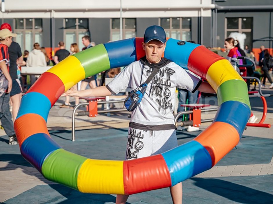 Гигантский обруч для массовых событий