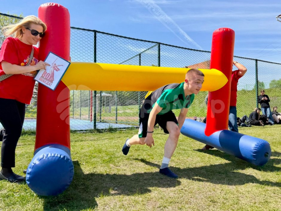 Барьер-перекладина — герметичный элемент для эстафет