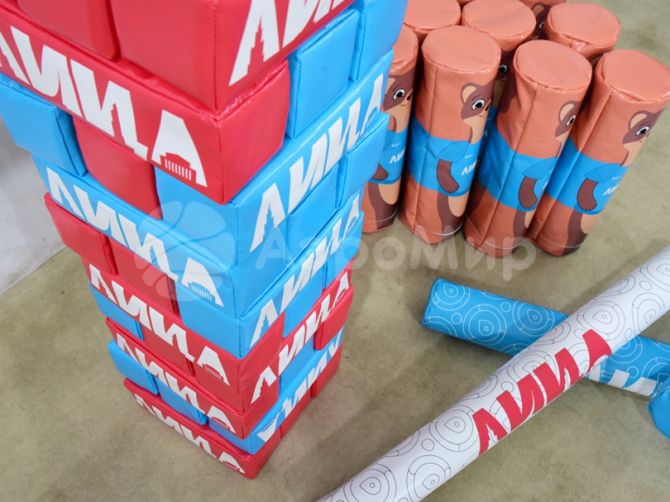 Гигантская дженга — популярная игра формата XXL