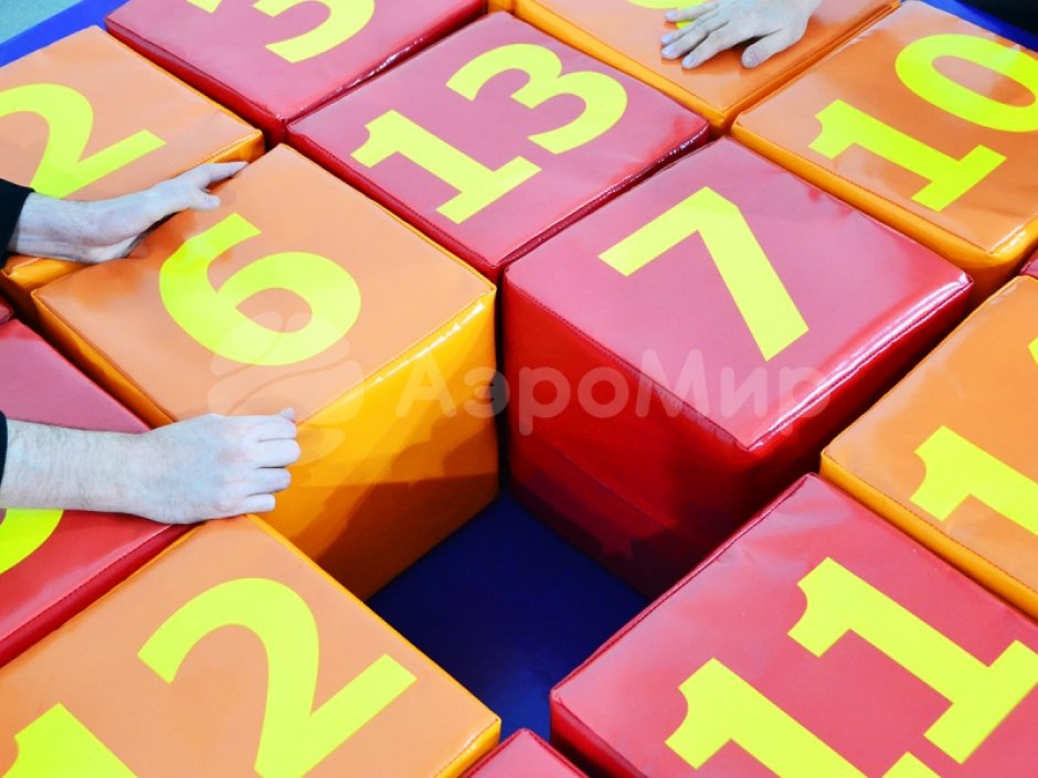 Мягкий игровой набор «Пятнашки»