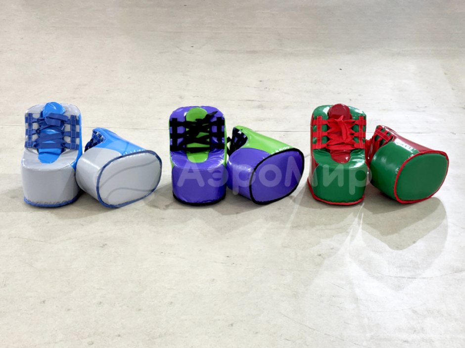 Командный игровой реквизит Гигантские кеды — для эстафет, конкурсов и веселых забегов