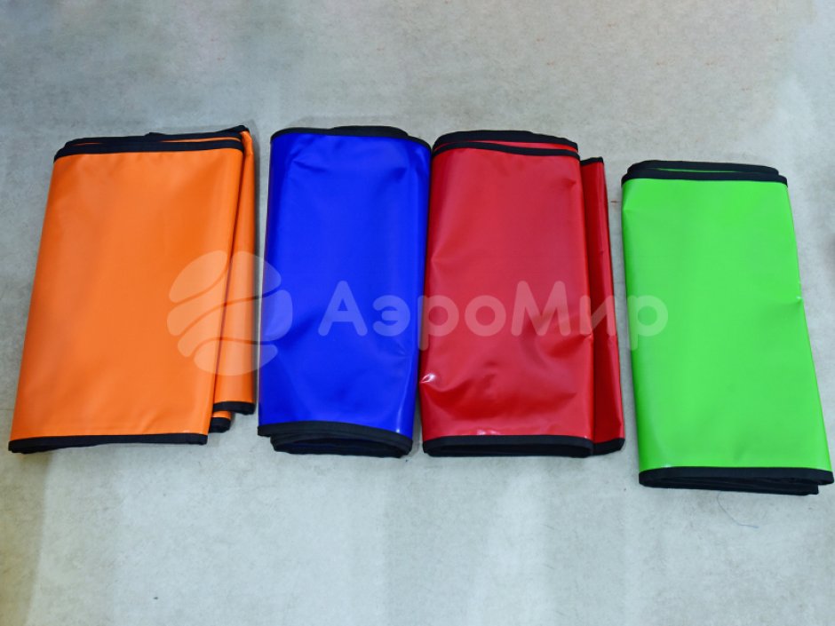 Гусеница — забавный реквизит для эстафет зимой и летом