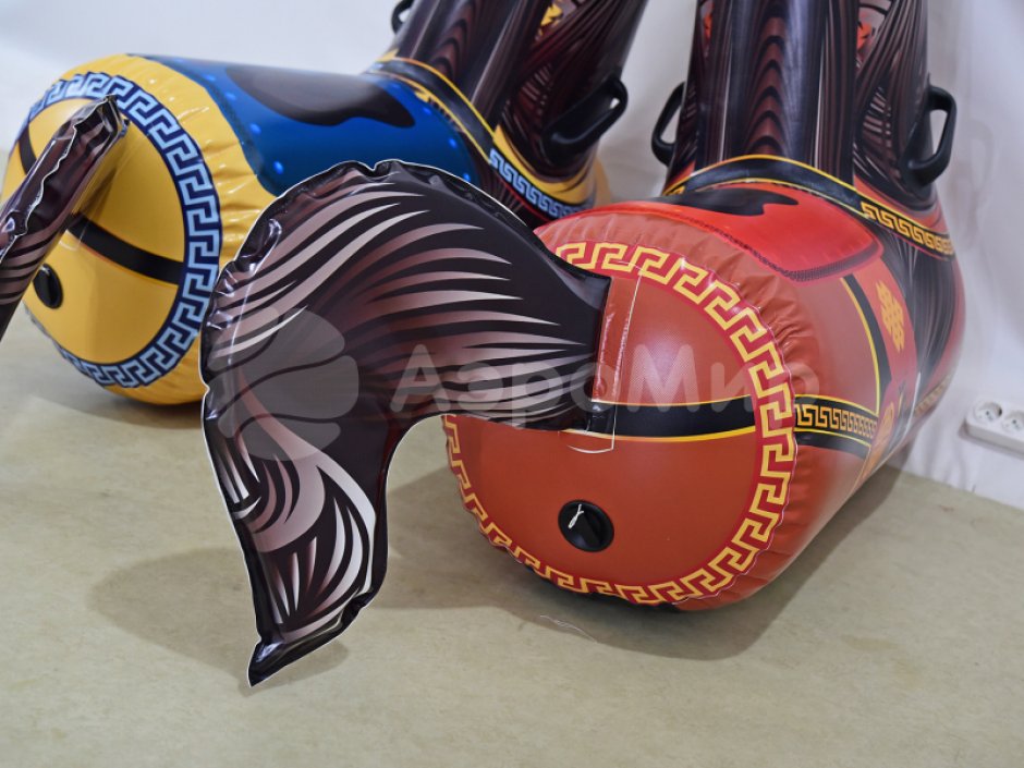 Лошадиные скачки — командный игровой реквизит для забегов и эстафет