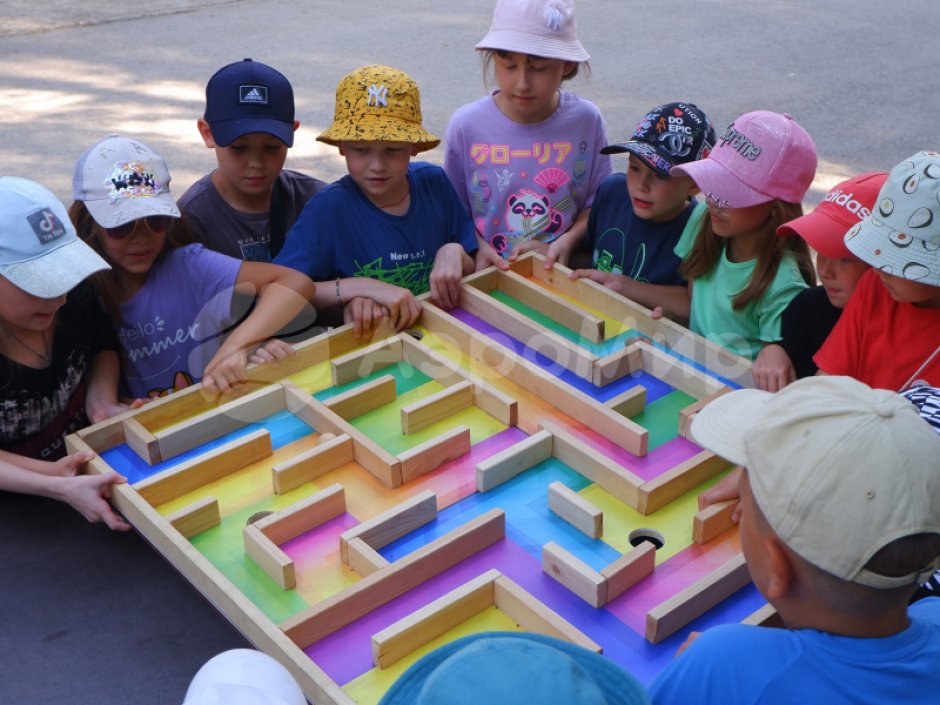 Лабиринт с шариком — командная игра