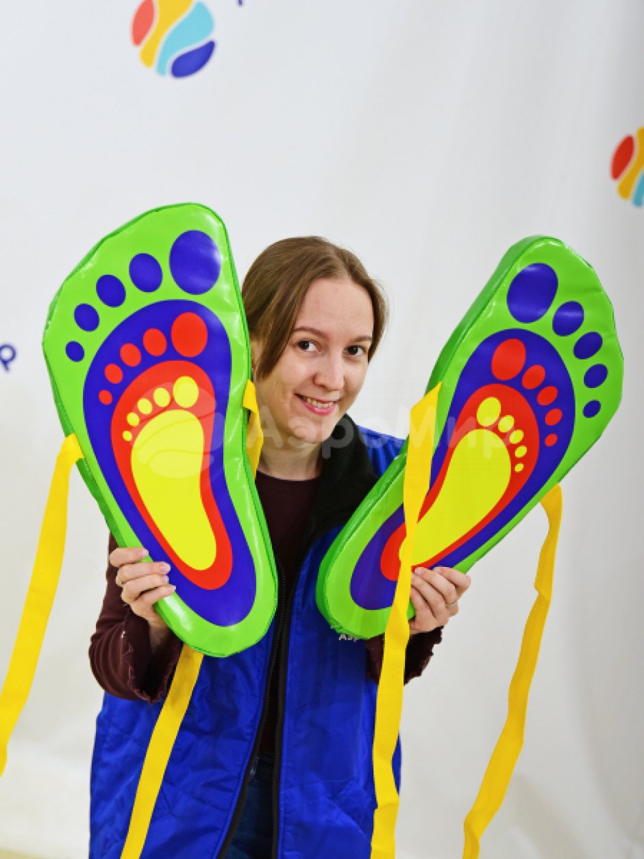 Следоступы — игровой реквизит для эстафет и игр