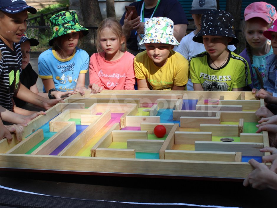 Лабиринт с шариком — командная игра