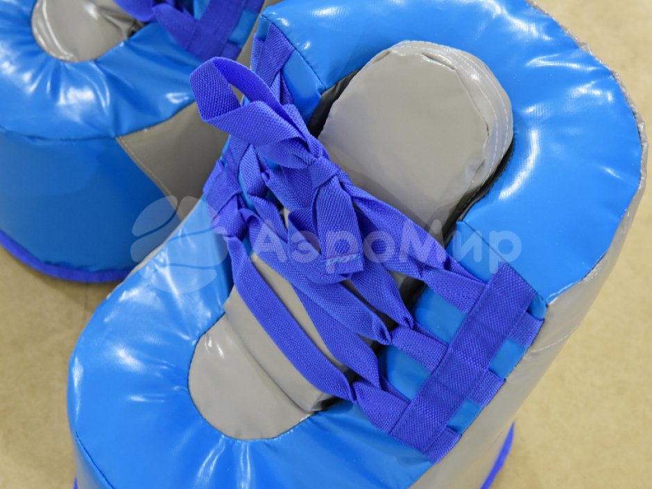 Командный игровой реквизит Гигантские кеды — для эстафет, конкурсов и веселых забегов