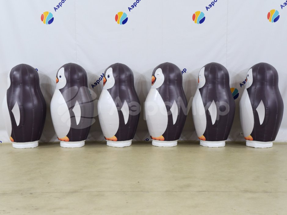 Большие надувные кегли с мячом