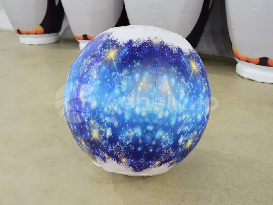 Большие надувные кегли с мячом