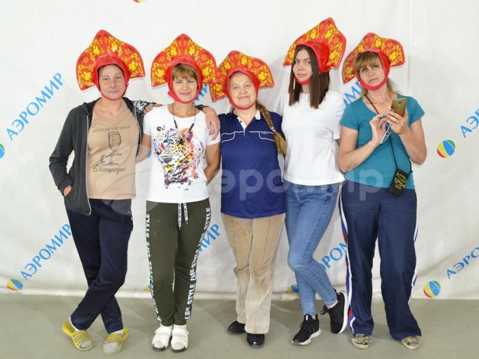 Кокошник — игровой реквизит