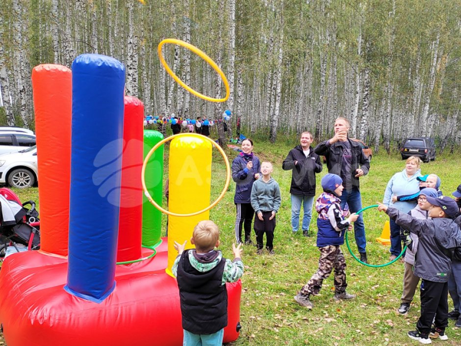 Командный игровой реквизит Надувной кольцеброс Столбики