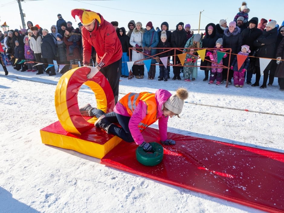 Аттракцион Колечко — элемент спортивной полосы препятствий