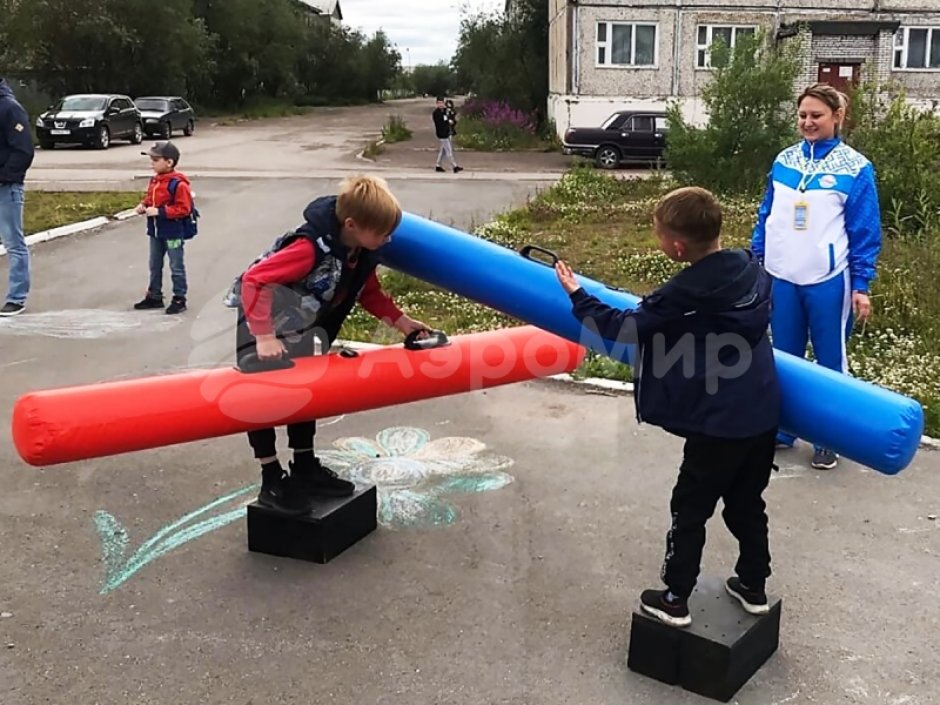 Командный игровой реквизит Бабука — надувная дубина для забав и состязаний