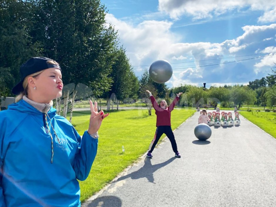 Надувной боулинг Снеговики (не использовать, смотреть id 58)