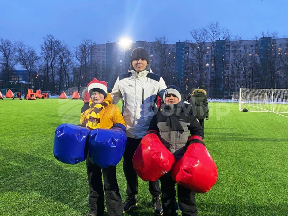 Гигантские перчатки — для шуточных боев, игр и развлечений детей и взрослых