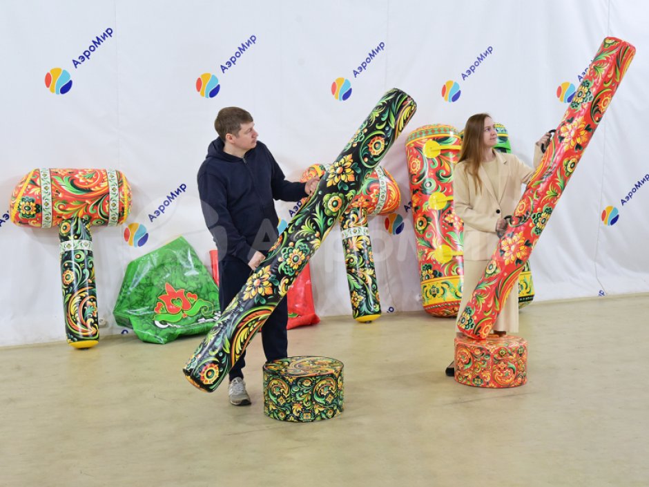 Командный игровой реквизит Бабука — надувная дубина для забав и состязаний