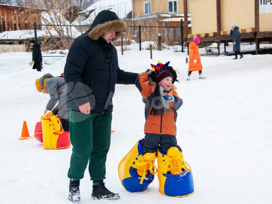 Командный игровой реквизит Гигантские кеды — для эстафет, конкурсов и веселых забегов