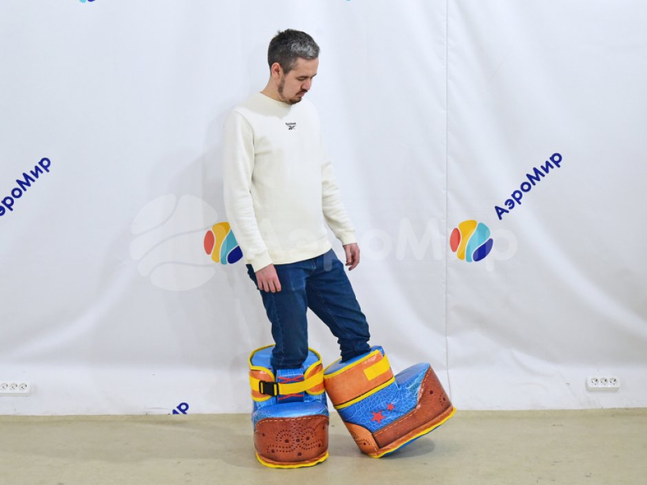 Гигантские ботинки — для эстафет, конкурсов и веселых забегов