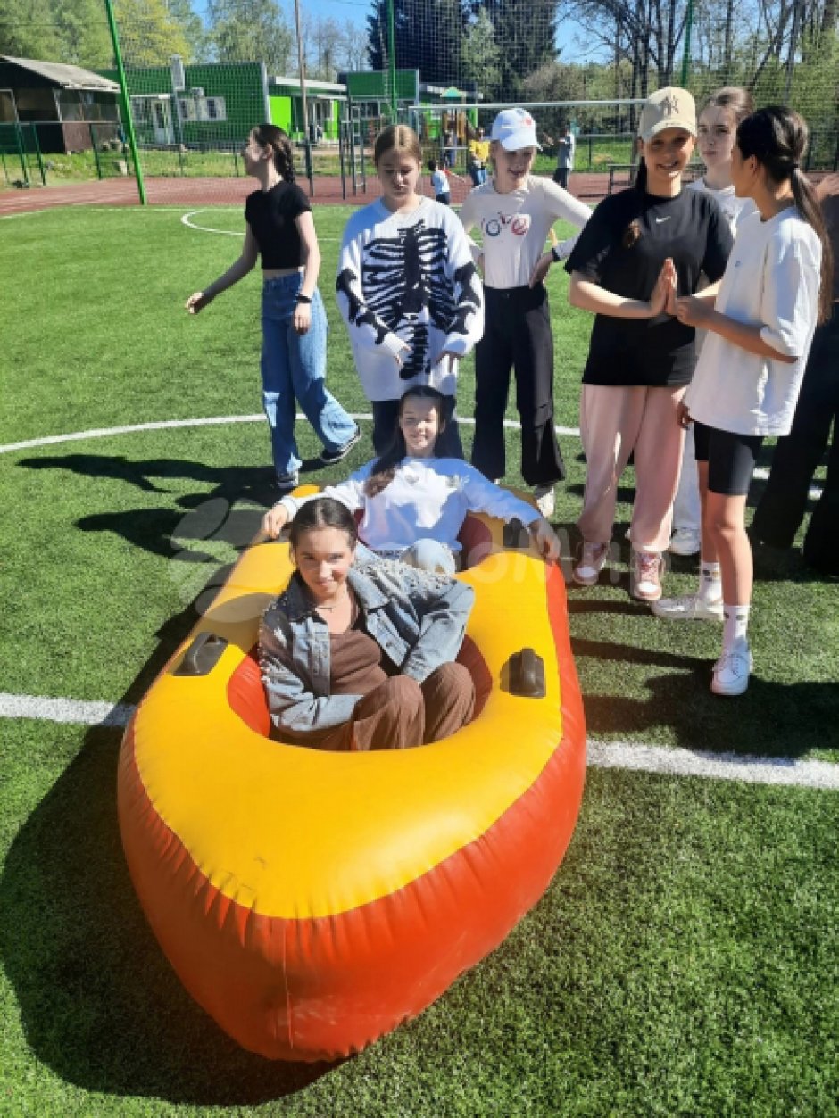 Надувная Лодочка — командная игра для эстафет и развлечений