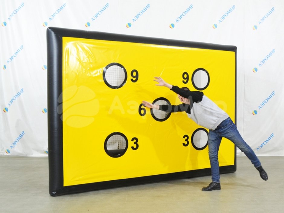 Забей гол – интерактивный аттракцион для игр с мячом