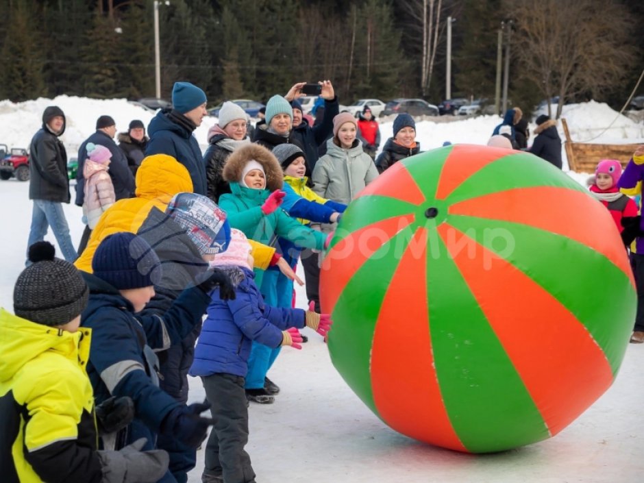 Большой надувной мяч - для спортивных игр и праздников