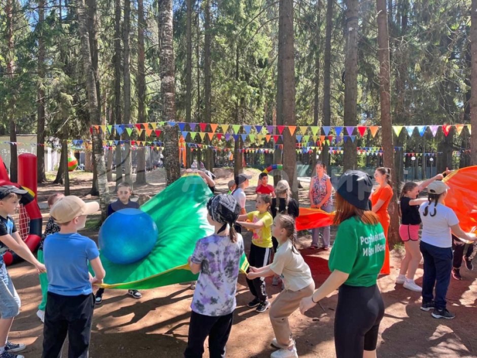 Командный волейбол