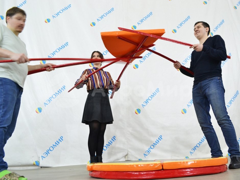 Командный аттракцион Пицца — попробуй донести целой