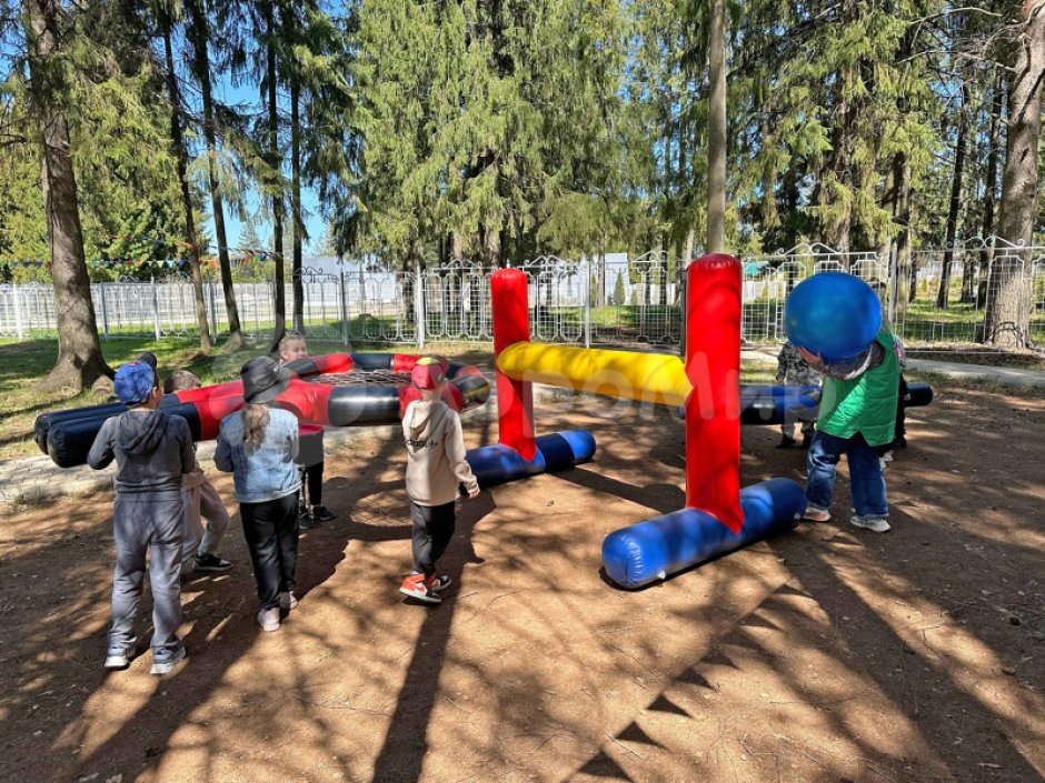 Барьер-перекладина — герметичный элемент для эстафет