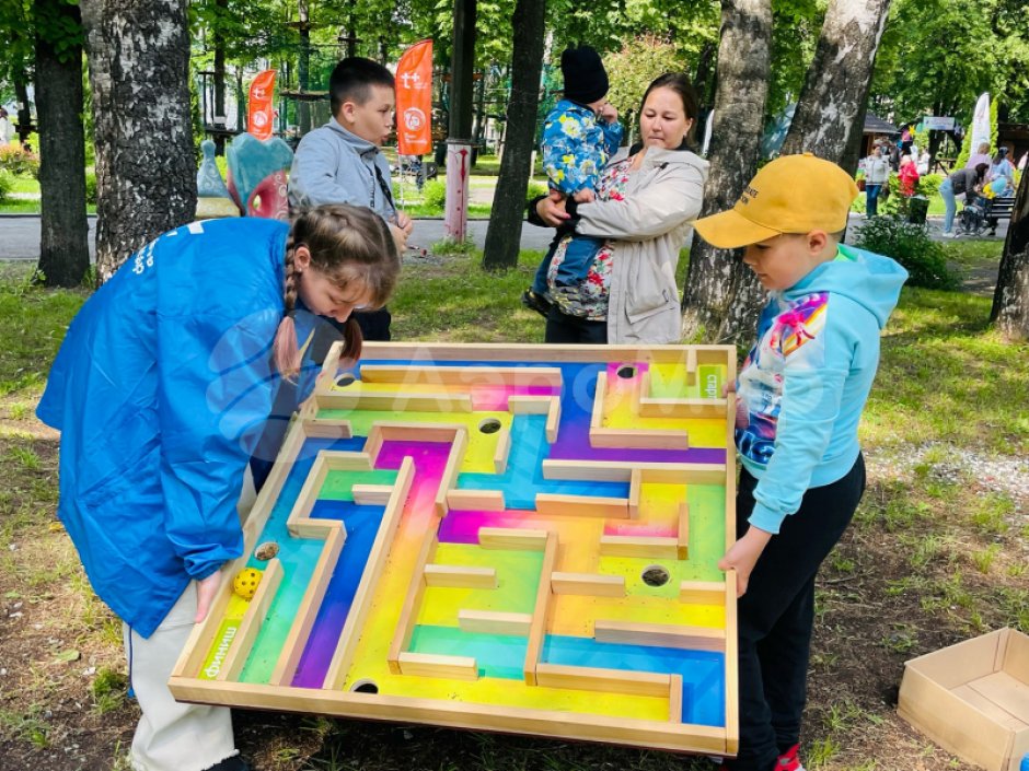 Лабиринт с шариком — командная игра