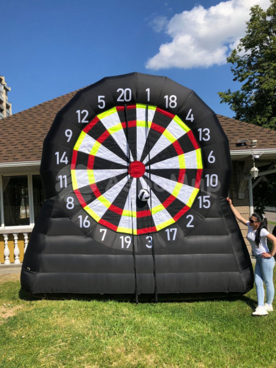 Надувной футбольный дартс на липе
