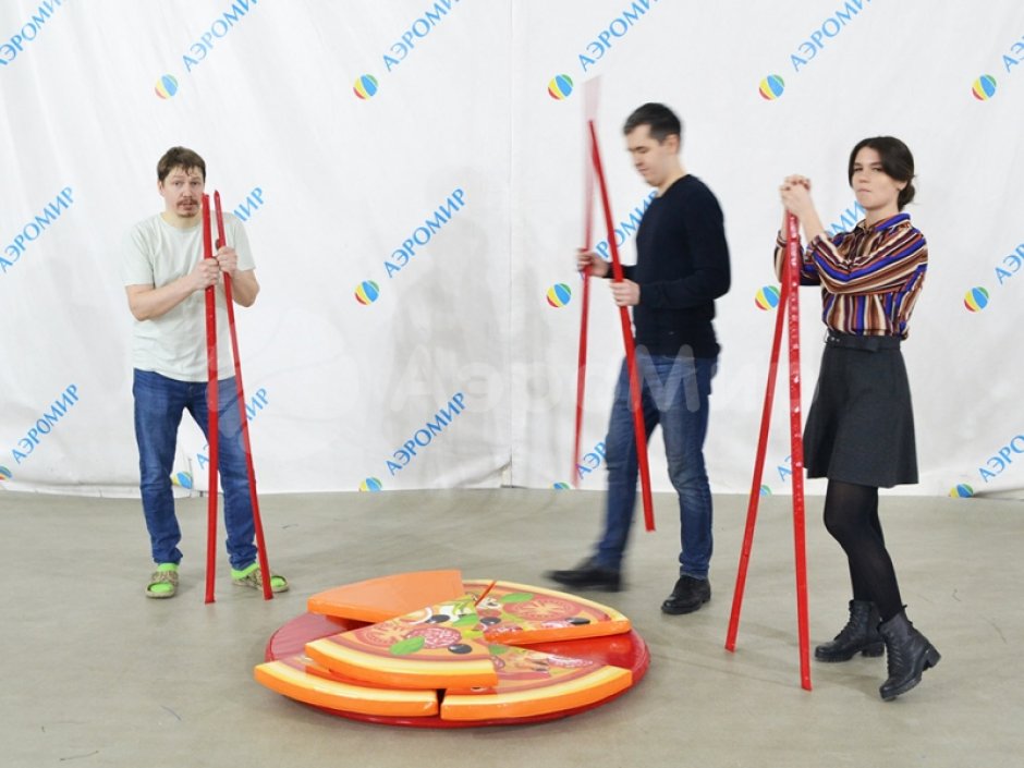 Командный аттракцион Пицца — попробуй донести целой