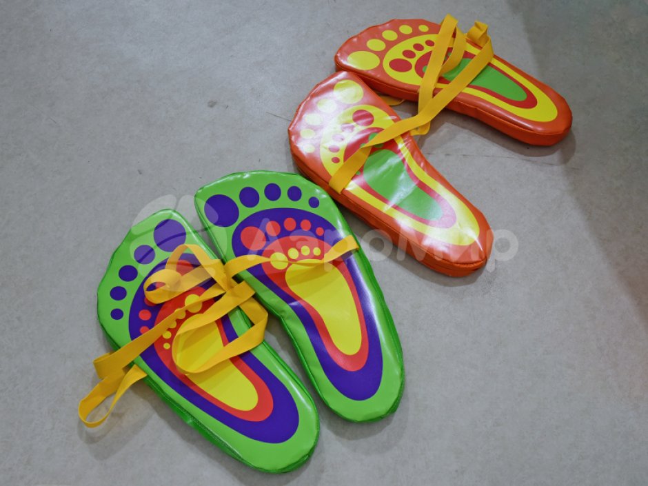 Следоступы — игровой реквизит для эстафет и игр